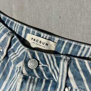 Pacsun size 25